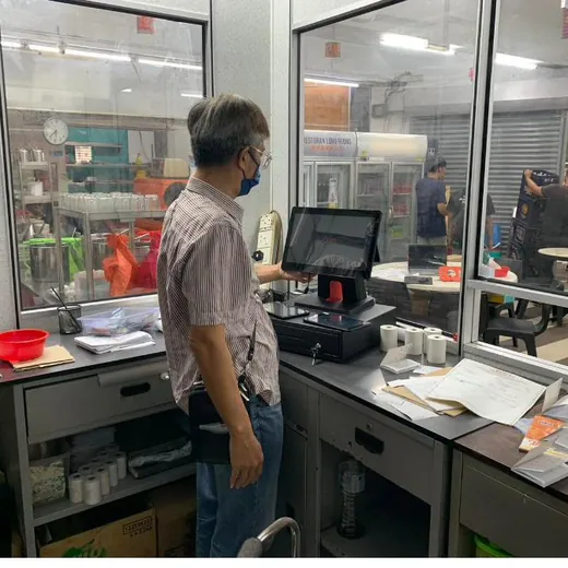 Long Heong using Ezserve in their shop